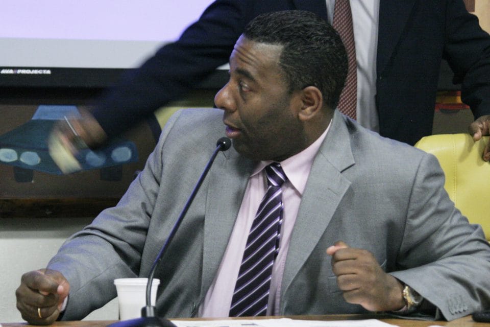 Netinho_de_Paula_-_Criana_e_adolescente_0068