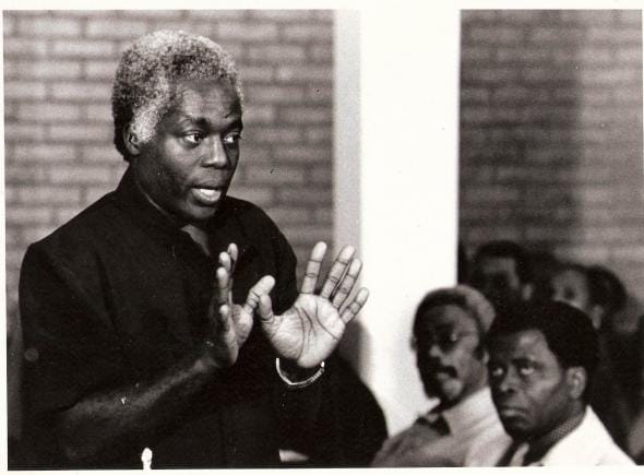 2a2b47bf21a372f267deccbb420567f3d450b3c01