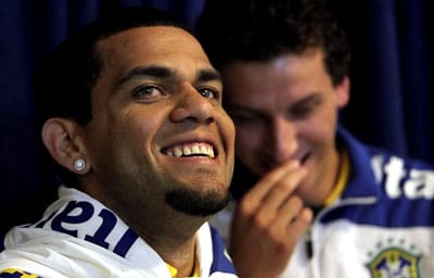 daniel-alves_racismo