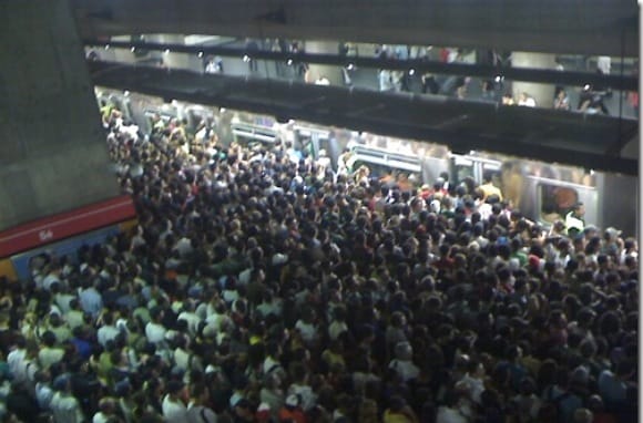 metro_lotado