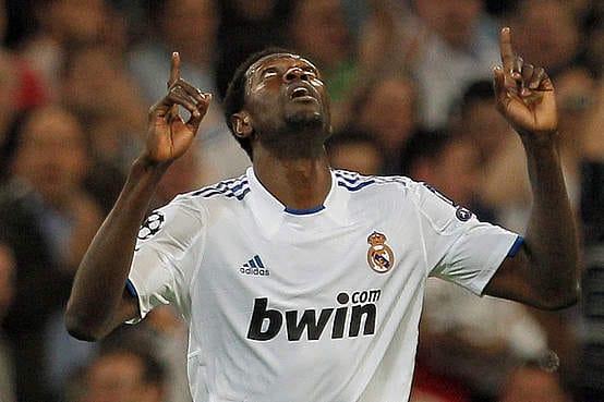 adebayor4