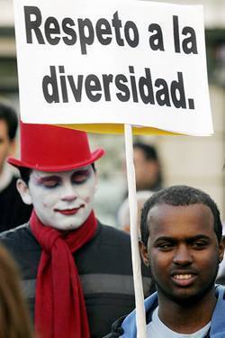 manifestacion vs racismo