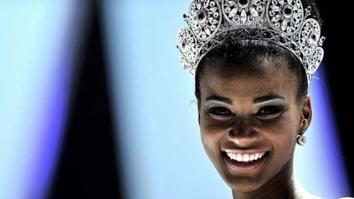 leila lopes