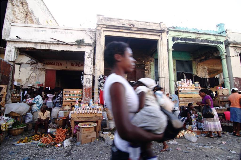 Protesto-em-Porto-Principe5