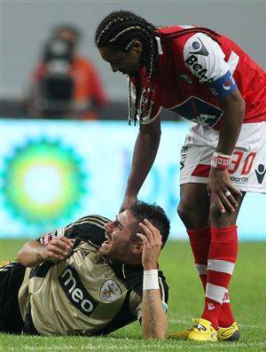 Javi Garcia nega racismo