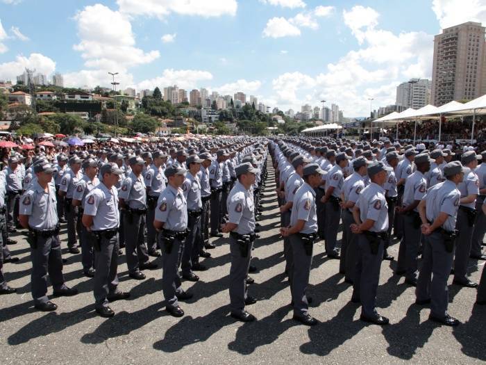 Policia Militar formatura