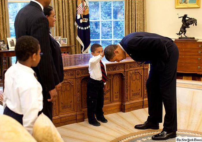 eua-meninoWhiteHouse