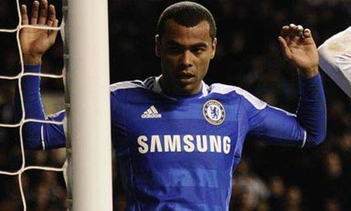 Ashley-Cole-Foto-Dylan-MartinezReuters LANIMA20120225 0068 30