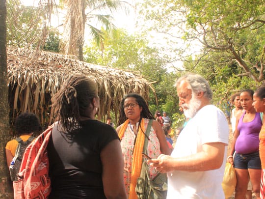 marcio-meirelles-e-Vilma-Reis-no-quilombo