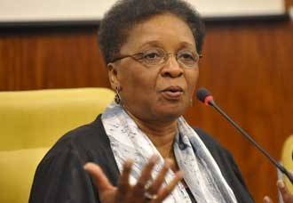 Ministra Luiza Bairros-tp 330 228