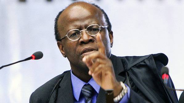 Joaquim-Barbosa Forum