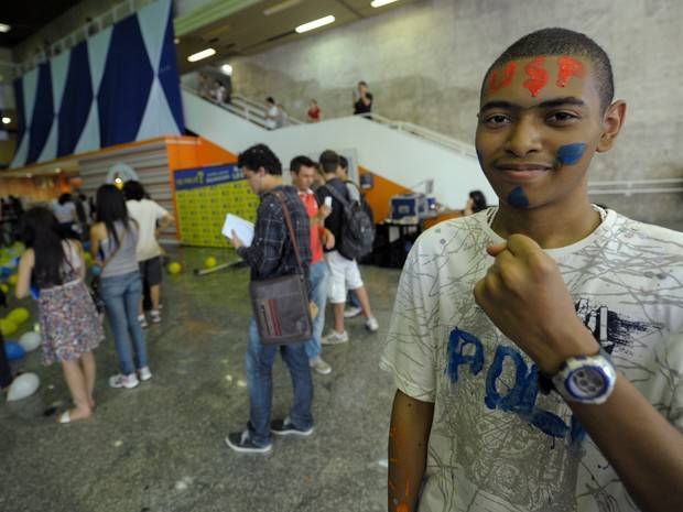 fuvest aprovados2013 010