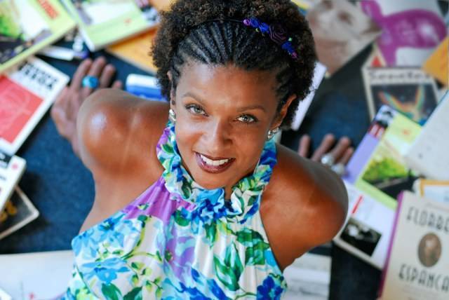 Elisa Lucinda, escritora brasileira.