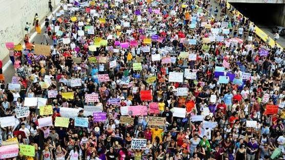 fAyFJmqRzEVXJRL-556x313-noPad