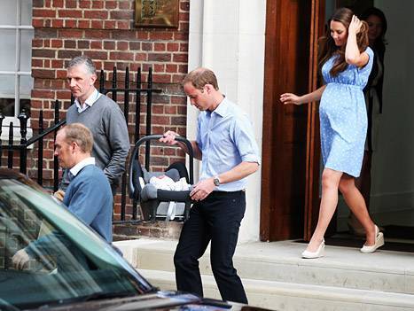 Princess-Kate-Leaving-Hospital