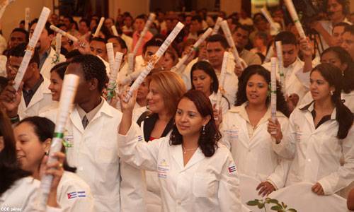 medicos-cubanos21
