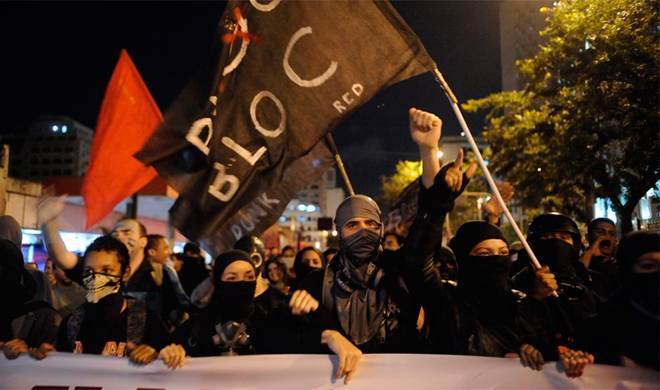 Carta branca à desobediência civil