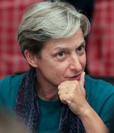 Sexo é natural; gênero é cultural? Um diálogo entre Joan Scott e Judith Butler