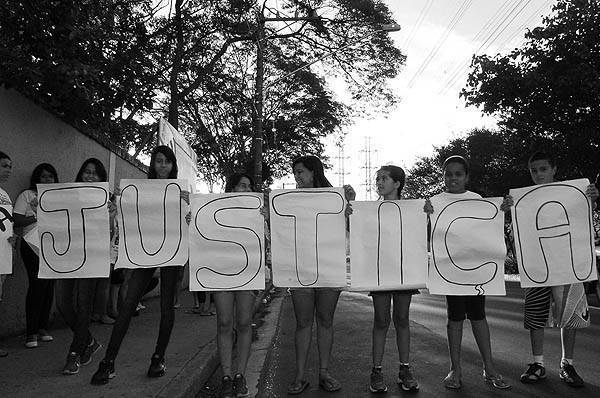 ato-pq-atirou-em-mim