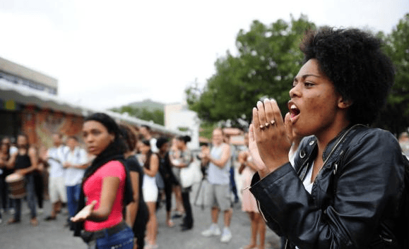 dce ufsc manifestantes contra racismo
