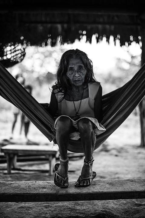 Canção para o homem branco, por Cley Medeiros