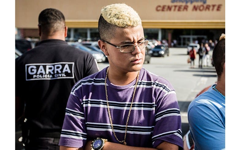 Polícia notifica jovens em shopping por reconhecer o ‘naipe’