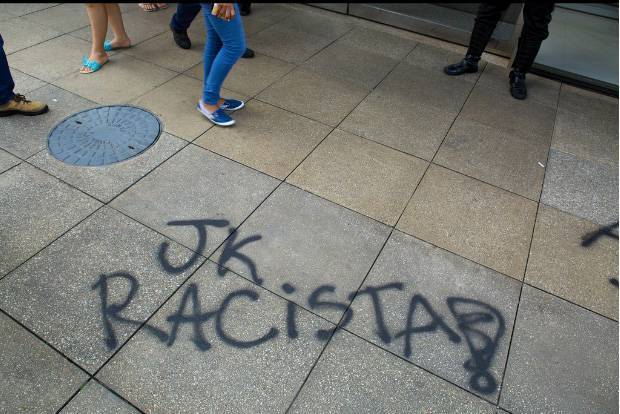 jk-racismo