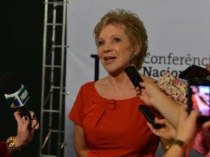 Rolezinhos impactarão política para juventude do MinC, diz Marta