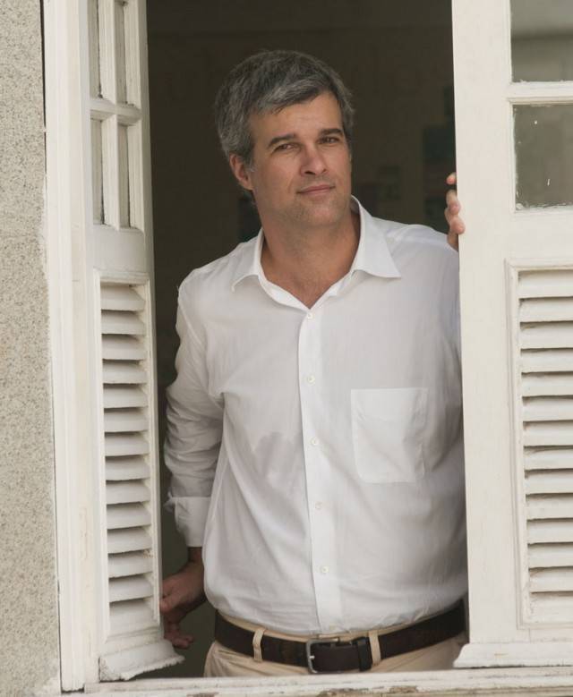 Carlos-Costa-Ribeiro-640x779