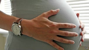 mulher gravida 304x171 pa