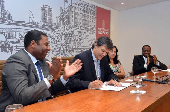 P706l-UvPxvShae3UVEq1A