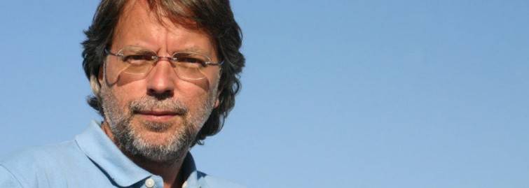 MIA COUTO PRESTA SUA HOMENAGEM A GABO