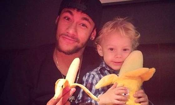 neymar banana