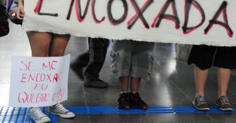 Vinte mil mulheres são mortas por ano no mundo vítimas de parentes em 'crimes de honra'