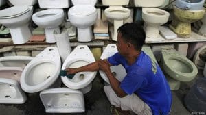 celular_banheiro_onu4