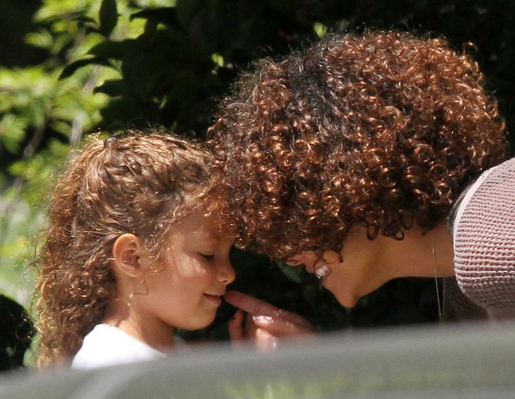 img-394565-halle-berry-e-nahla