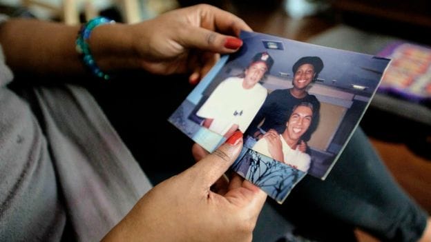 _90616491_sabrinafidalgo06_v2