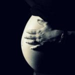 Metade das mulheres perde emprego após licença-maternidade