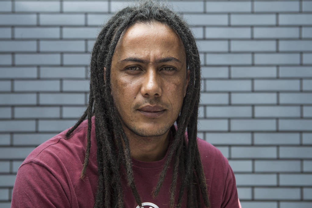 Davi Souza de Freitas, 37, que já sofreu racismo como passageiro em transporte por aplicativo - Jardiel Carvalho:Folhapress